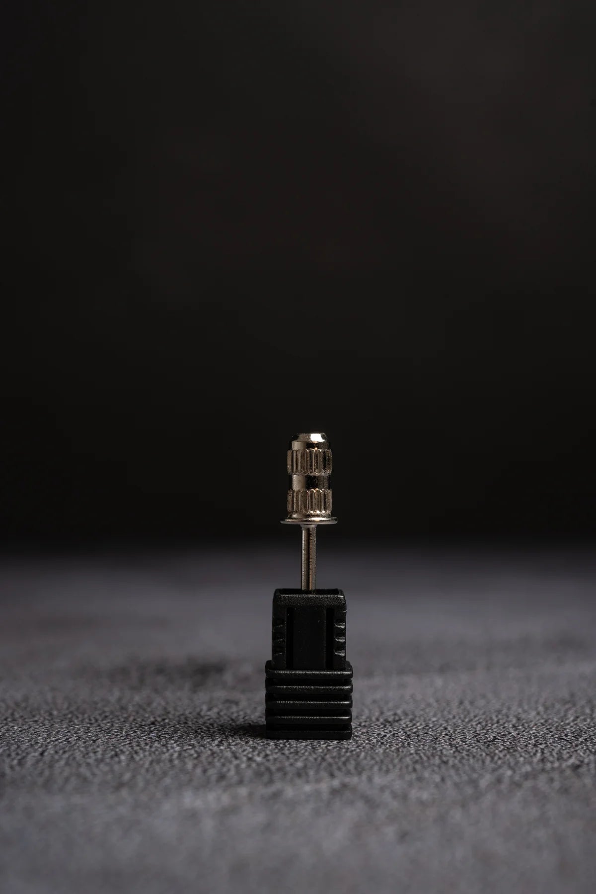 Mandrel bit