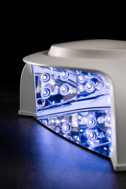 The PRO LED white