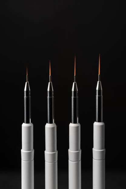 The liners brushes set